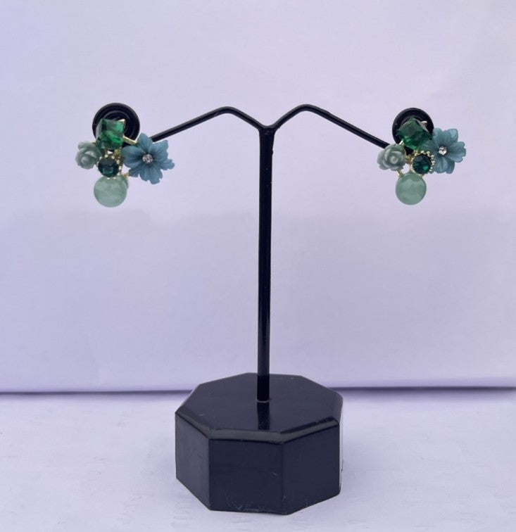 Green  Floral Pearl Stud Earrings | Korean Style 3D Cluster